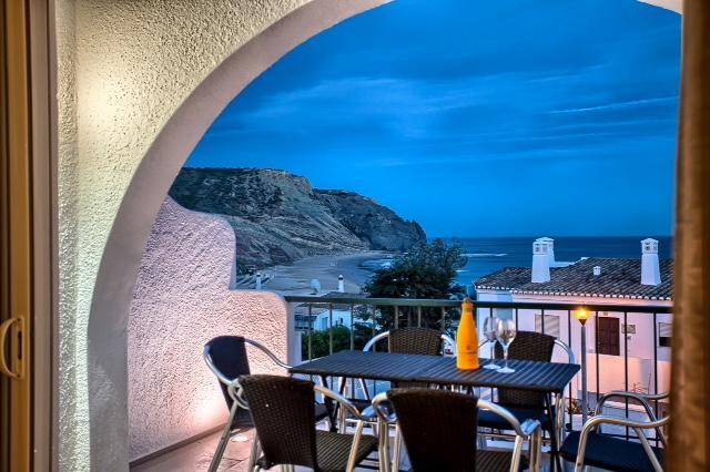 Waterside Village Luz Екстериор снимка